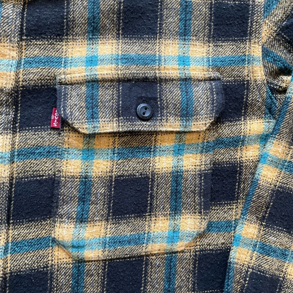 Levi’s Relaxed Fit Flannel Shirt Men’s LARGE Yellow Black Turquoise Plaid 19587